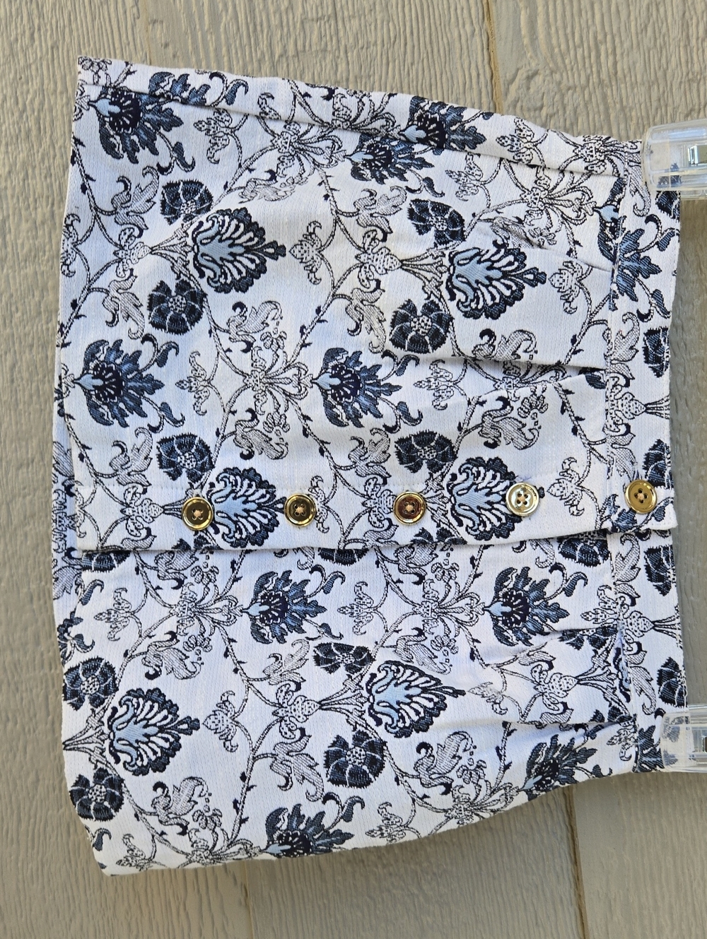 Janie And Jack Floral Button-Accent Girl's Skirt in White and Navy